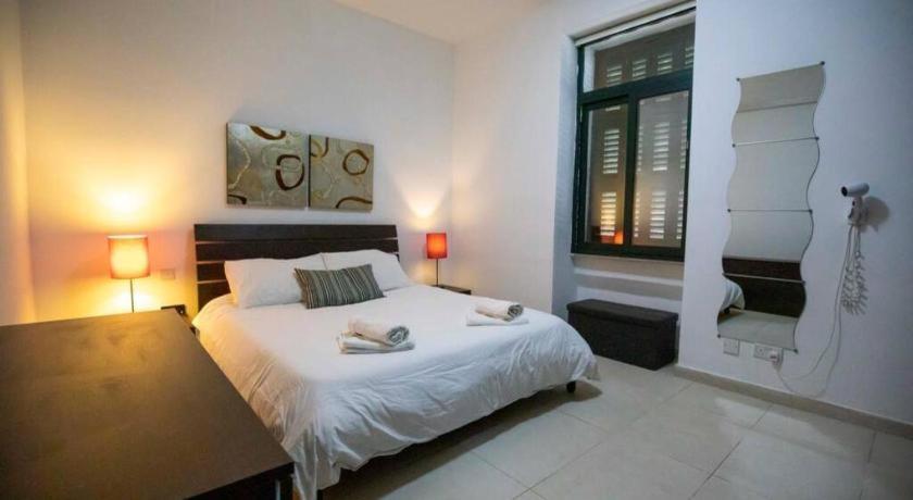 Metrostays Apartament Слима Екстериор снимка