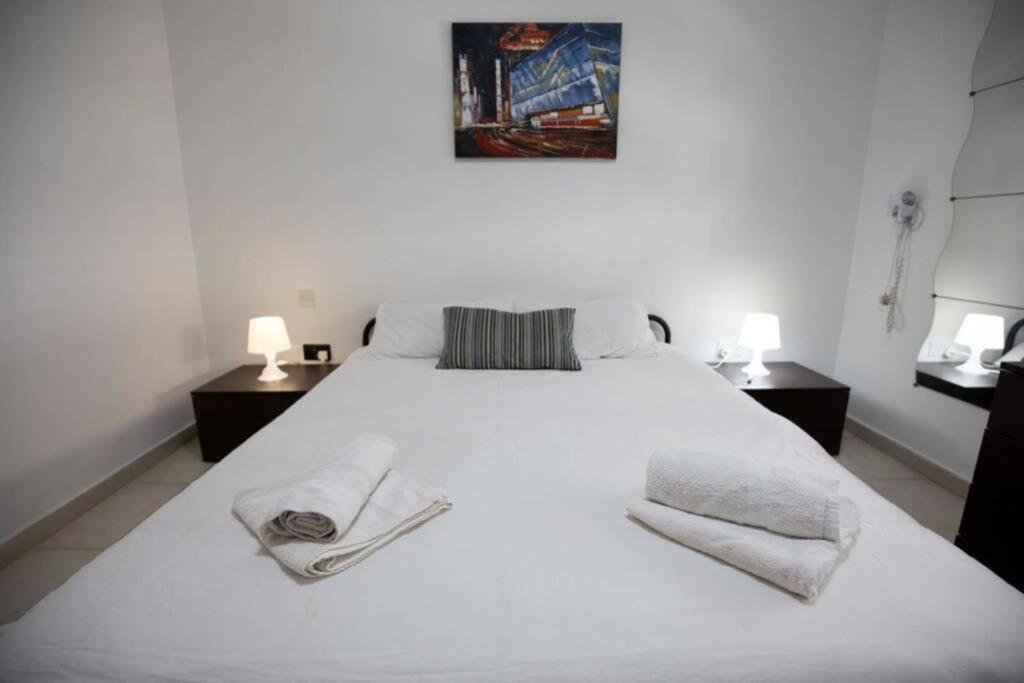 Metrostays Apartament Слима Екстериор снимка