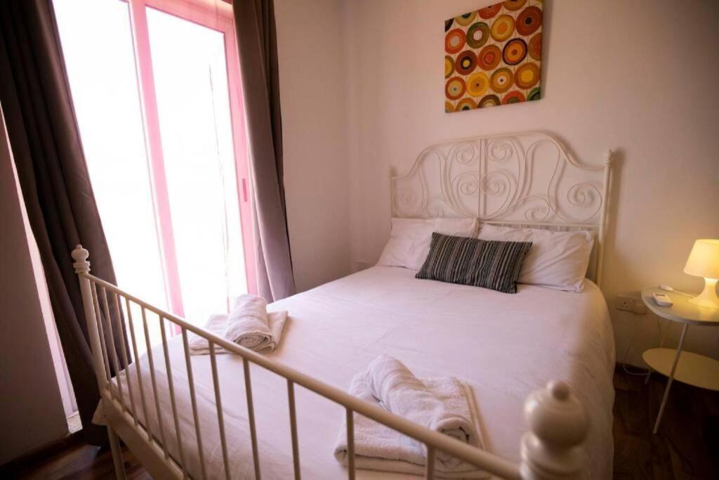 Metrostays Apartament Слима Екстериор снимка